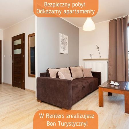 Apartamenty Bliska Praga by Renters Warszawa Exteriör bild